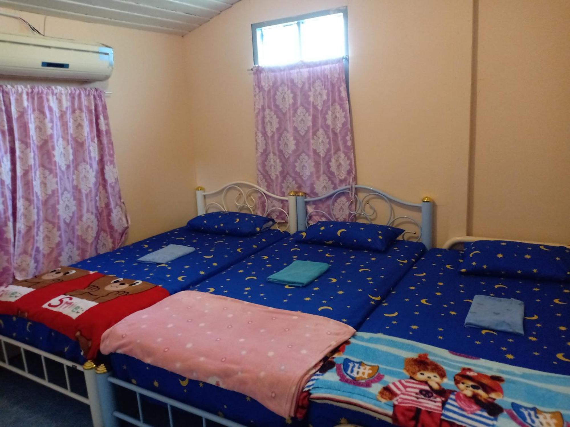 Baanchaokoh Homestay Канчанабури Экстерьер фото