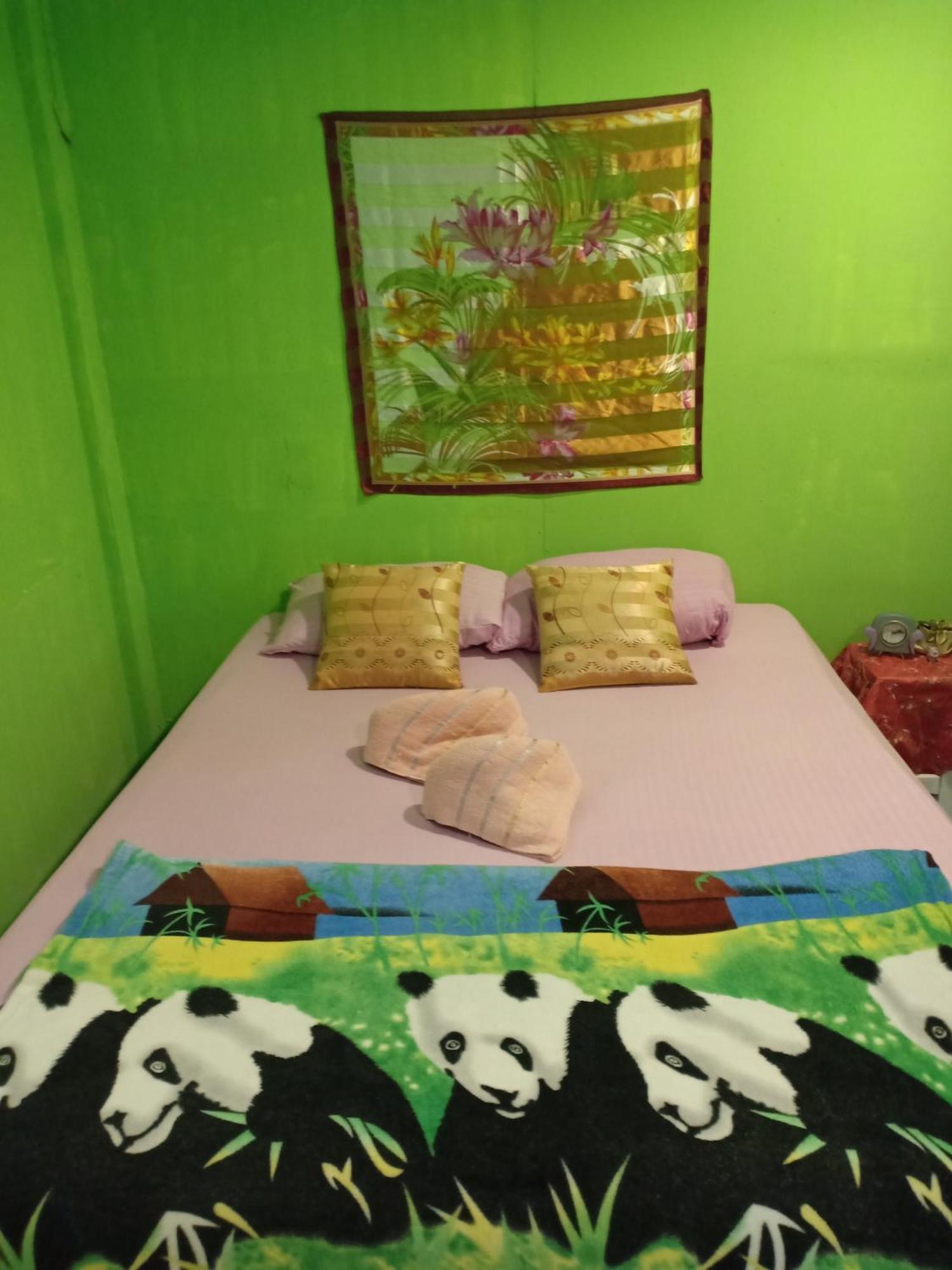 Baanchaokoh Homestay Канчанабури Экстерьер фото