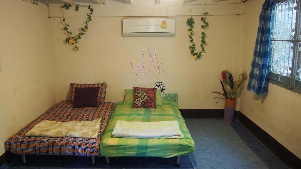 Baanchaokoh Homestay Канчанабури Экстерьер фото