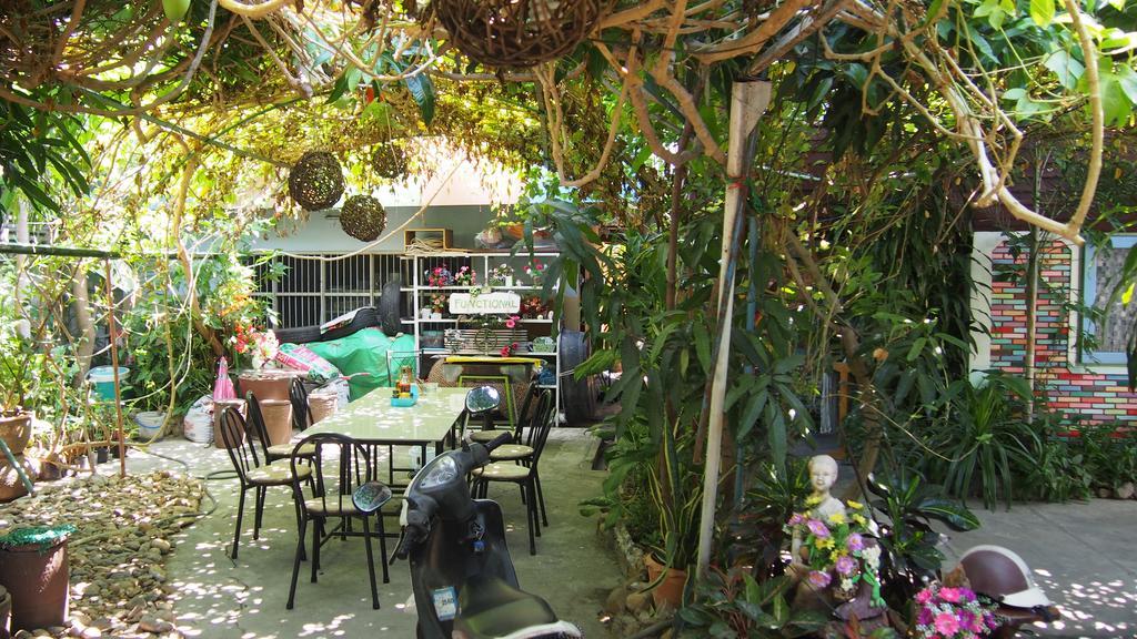 Baanchaokoh Homestay Канчанабури Экстерьер фото
